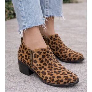 Xappeal Leopard Ankle Booties Block Heel Side Zip Animal Print Bootie Womens 6.5